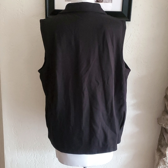 DISTINCT  Vest - Picture 3 of 4